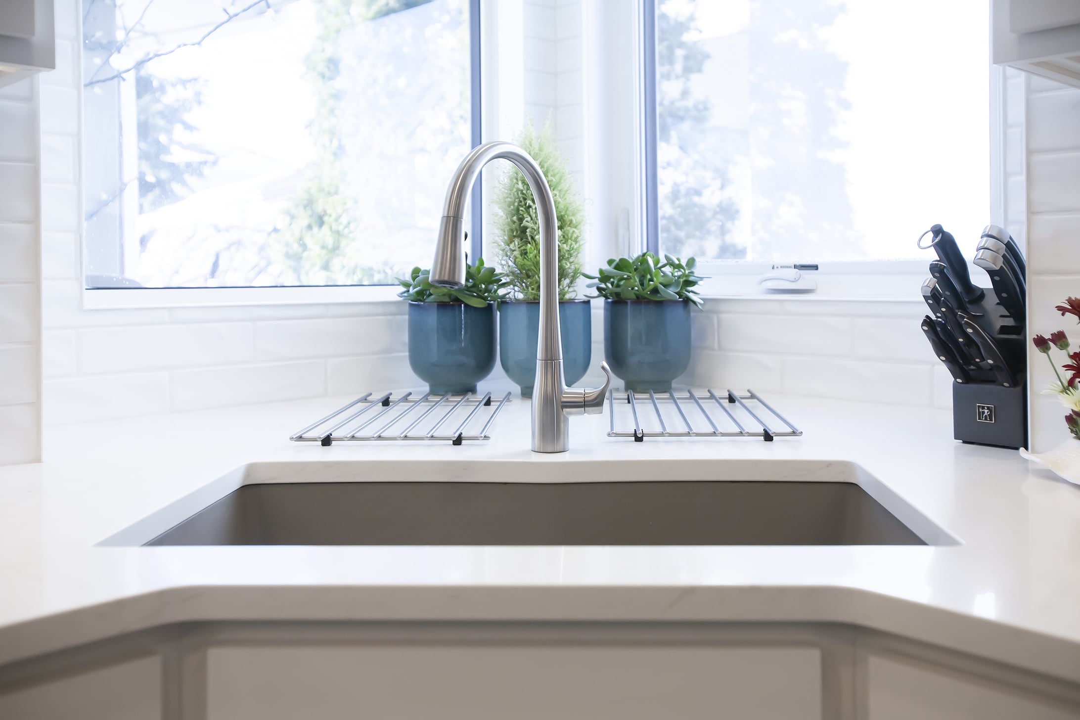 Kitchen Countertops in Winnipeg Quartz, Quartzite, Granite, and Marble Countertops for Kitchen